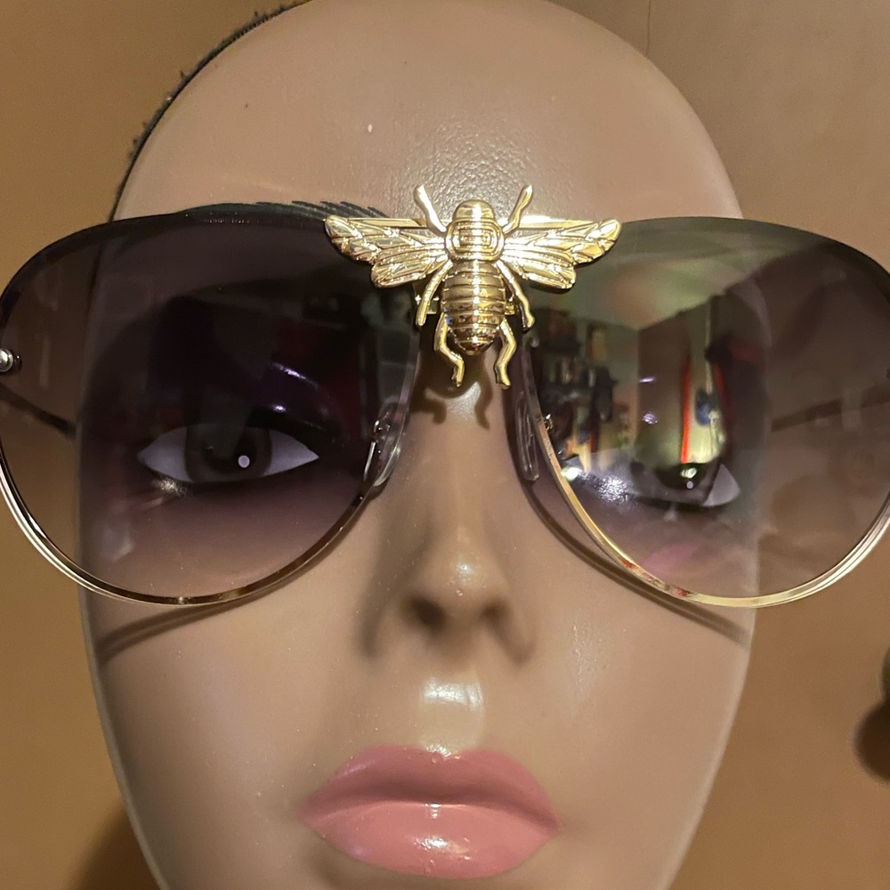 Women sunglasses